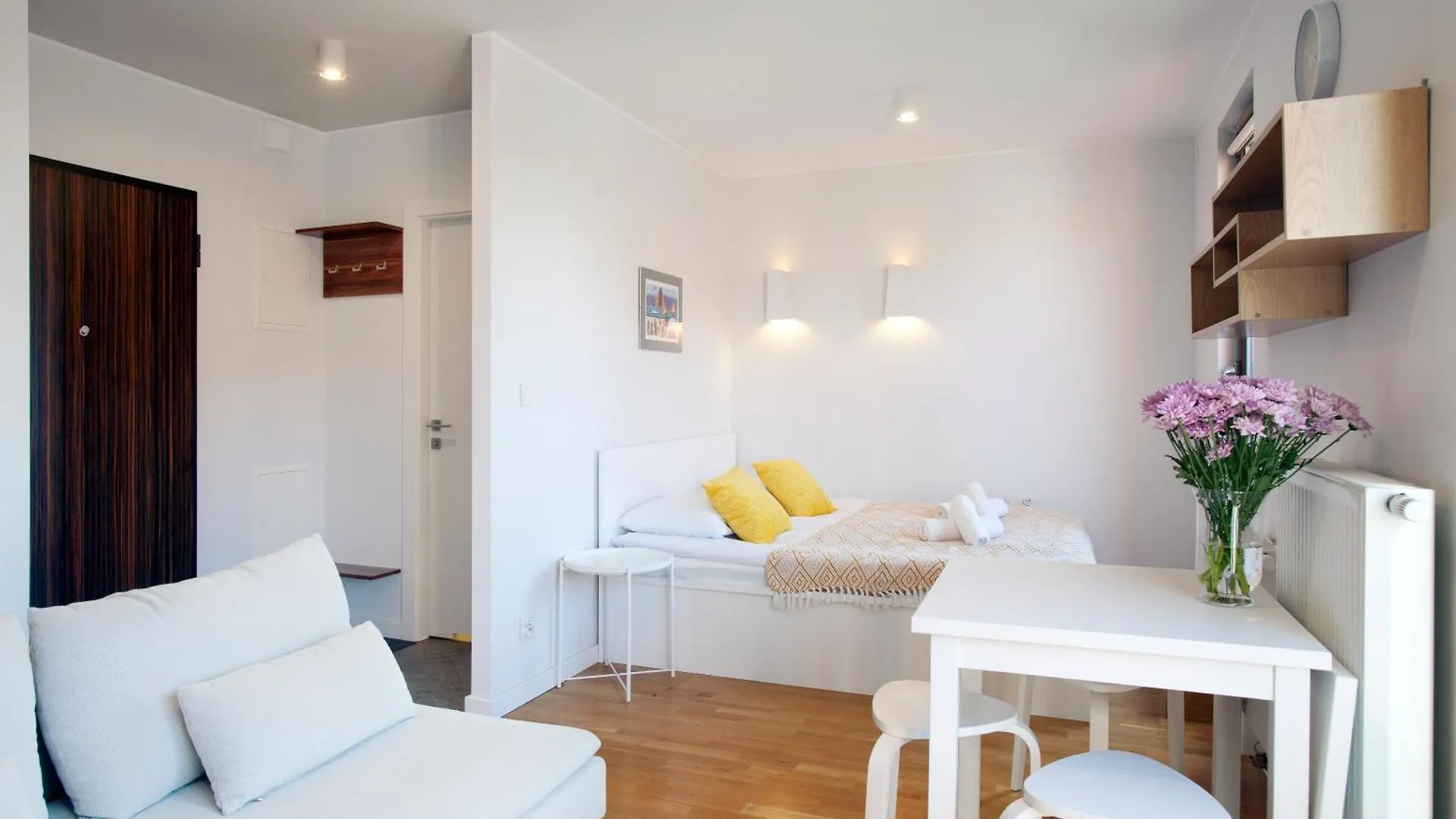 Marine Studio With Balcony And Parking By Tyzenhauz Gdansk Poland